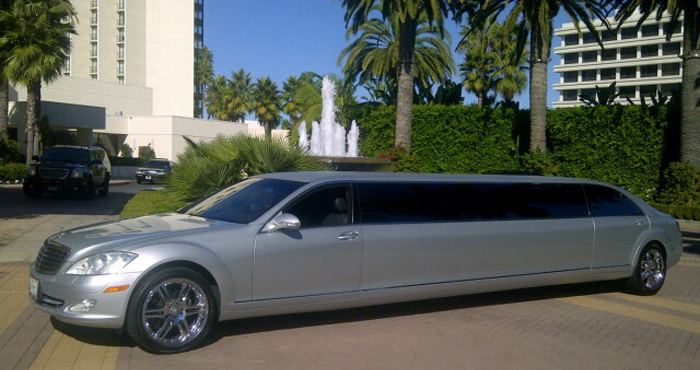 Hollywood Limousine Services