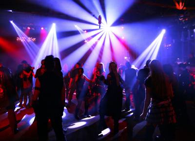 Nightclubs and Party Buses Costa Mesa