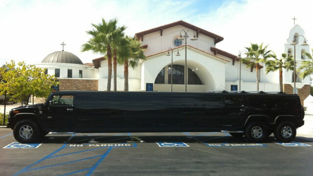 Black H2 Hummer Limo