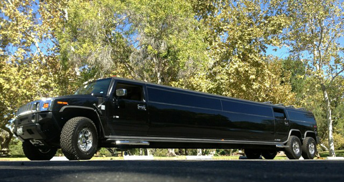 black hummer h2 limo